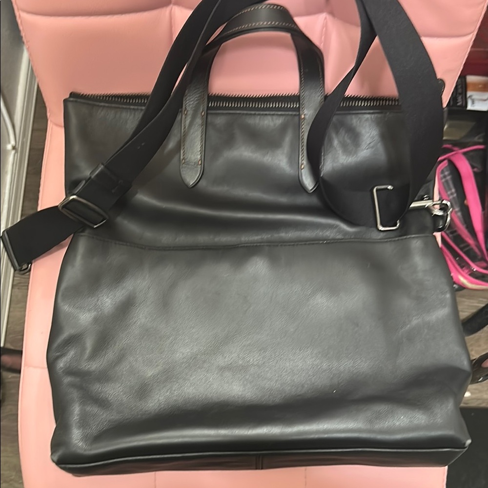 Coach Graham Foldover Crossbody Messenger Smooth Leather Black Bag. - Picture 2 of 16